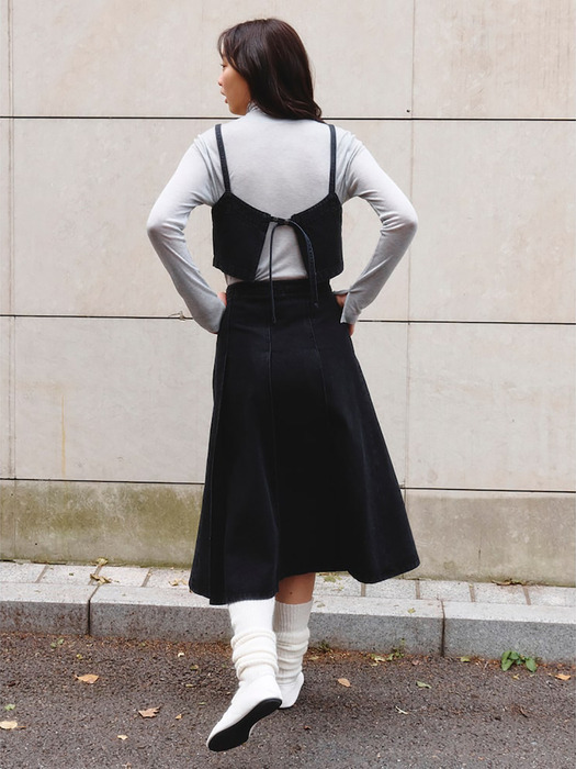 Pleats Denim Long Skirt  Black (KE4127M525)