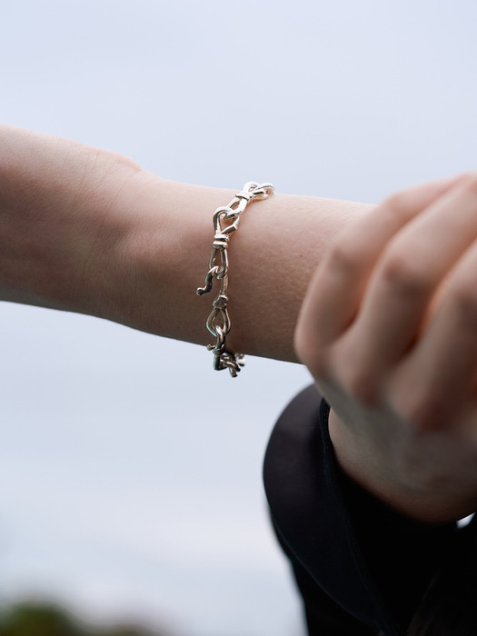 infinity knot chain bracelet
