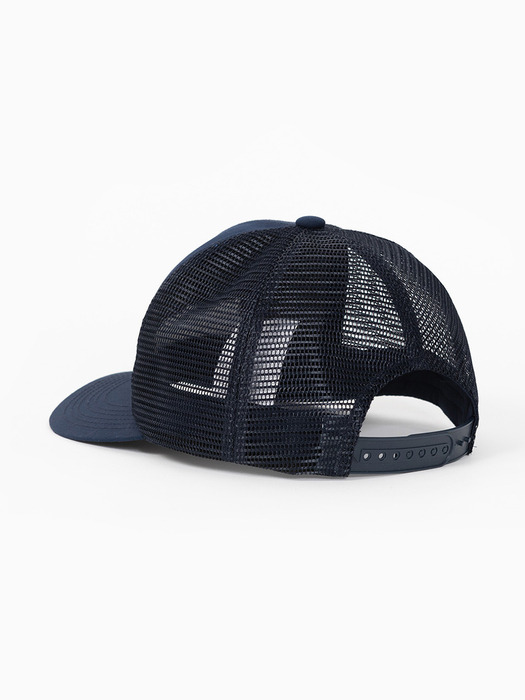WAVE TIME IN SEOUL TRUCKER HAT (PEONY NAVY)