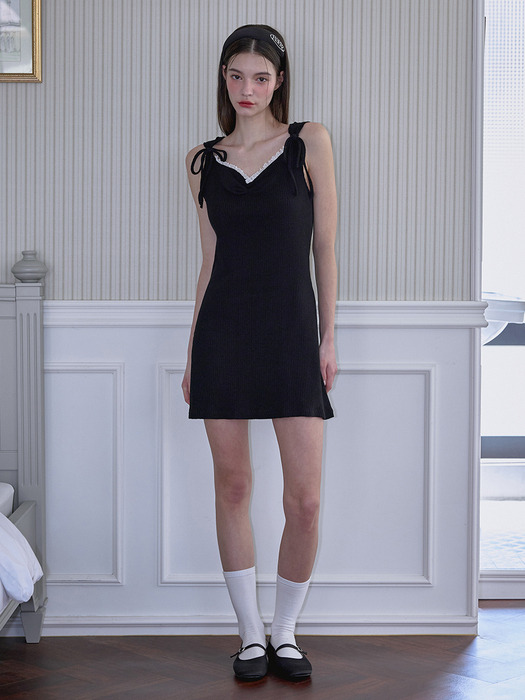 Lace Shirring Mini Dress [Black]