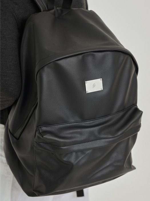 DAILY BIG LEATHER BACKPACK