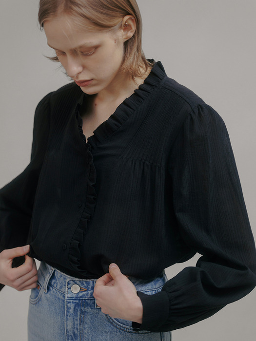 spring cotton pin-tuck blouse (black)