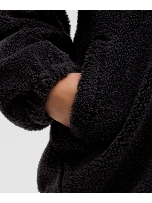 50% ▼ 텍스쳐드 플리스 신쳐블 풀집 - BLK