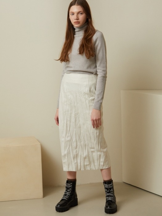 IVORY PLEATED LONG SKIRT (아이보리 플리츠 롱 스커트)