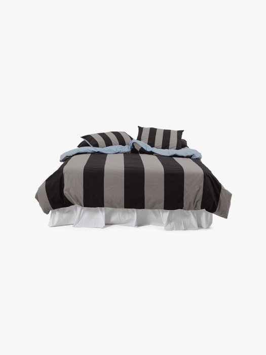 Pappardelle duvet cover - black