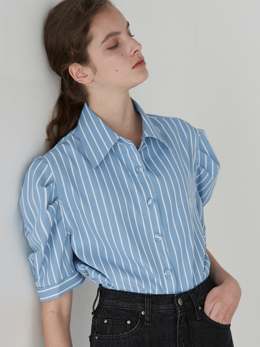 ouie324 wrinkle free stripe half shirts (skyblue)