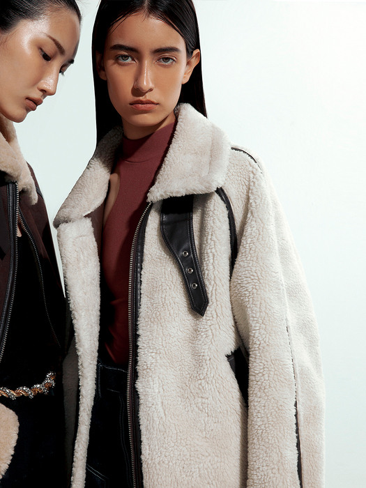 [EXCLUSIVE]Piped faux-shearling jacket(Mustang)