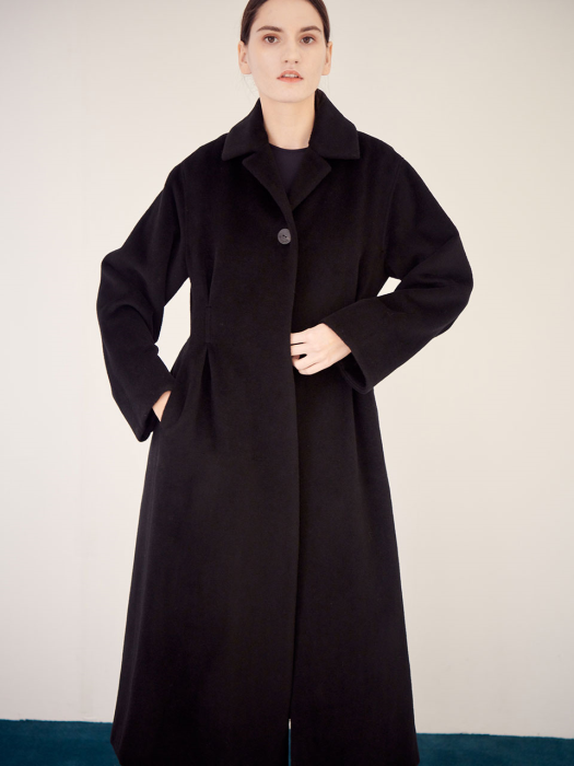 F.BOX PLEATED COAT_BLACK