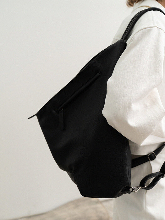 two-way sling bag (black)