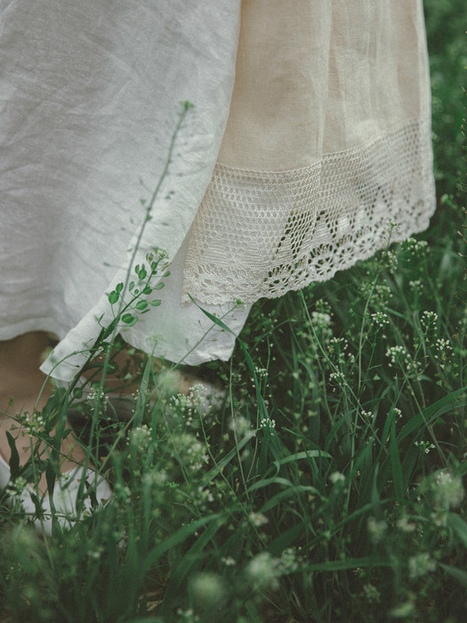 Reeve lace apron : 리브 레이스 에이프런