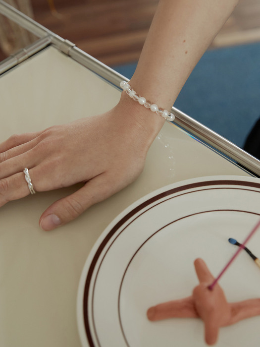 Pearl Crystal Bracelet