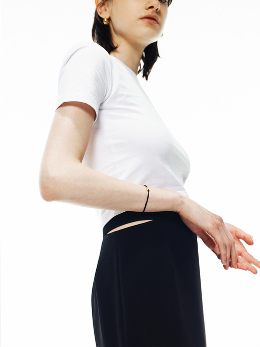 [Drama Signature] Cut-out Waist Midi Skirt
