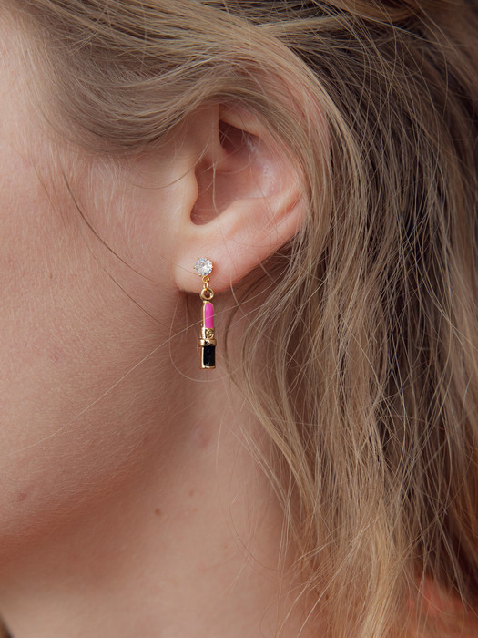 My pretty pink lip earring