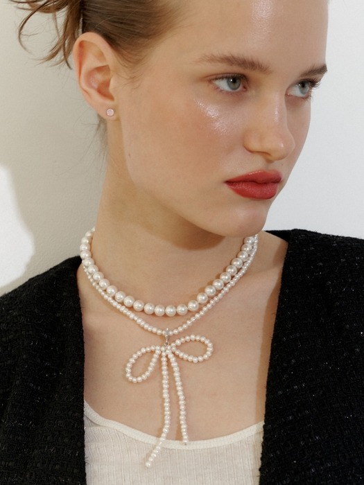 Vintage Pearl Ribbon Necklace