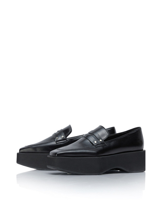 Stud loafer black