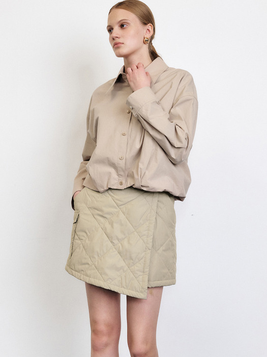 OUT POCKET DETAIL QUILTED PADDING SKORT [IVORY][BEIGE]