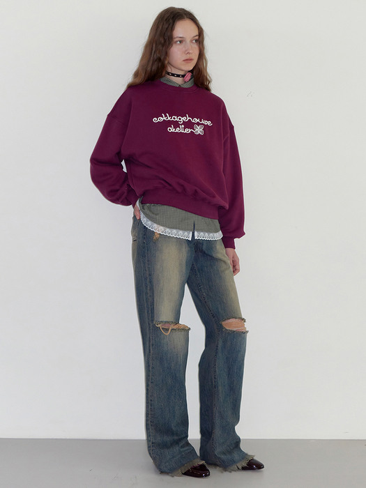 Atelier handle embroidery sweatshirt. Wine