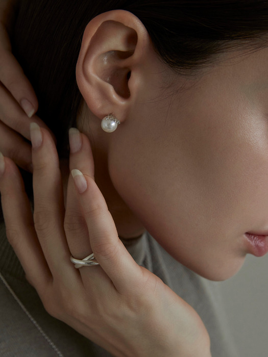 Ariana Pearl 925 Silver Earring