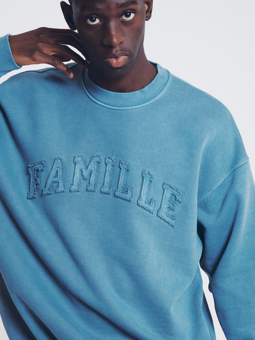 PIGMENT DYEING LOGO PATCH SWEATSHIRT (SMOKE BLUE)