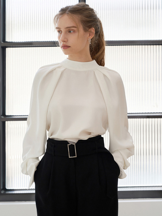 PLEATS SATIN BLOUSE