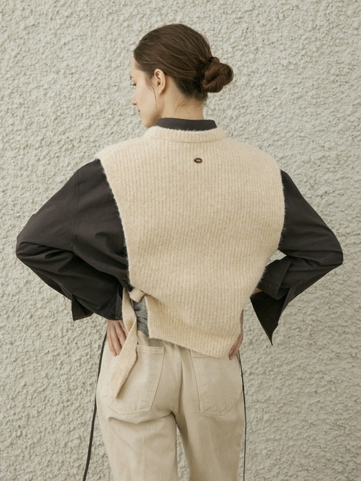 MADELEINE KNIT VEST_BEIGE