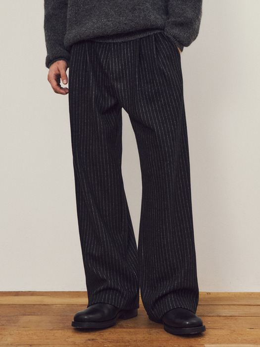 Essential Pin Stripe Wool Banding Slacks 2COLOR