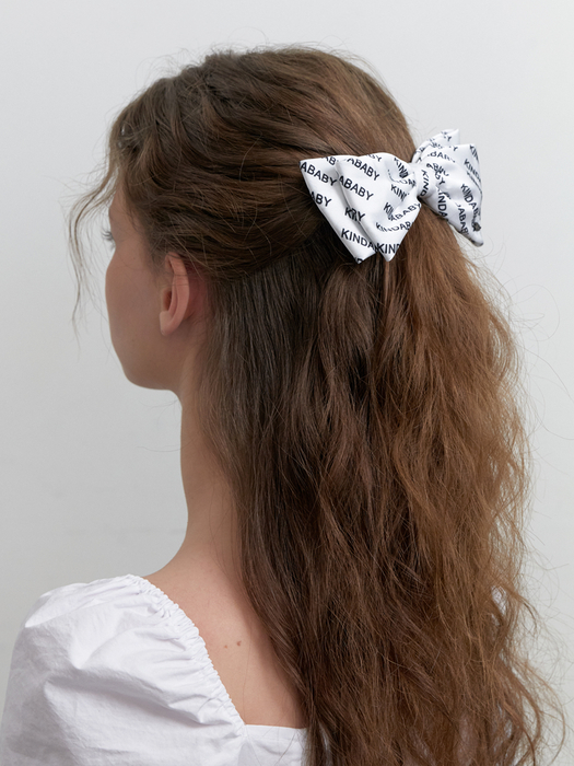 kinda lace layered ribbon pin - white