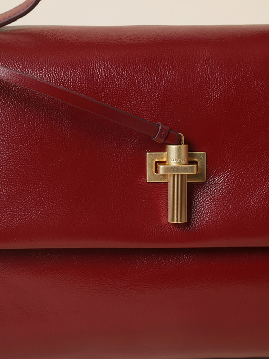 Fermoir Tote 33 (Red)_RCBTX24652RED