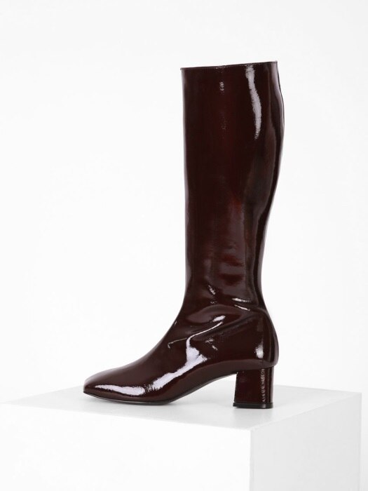 PATENT LONG BOOTS - WINE