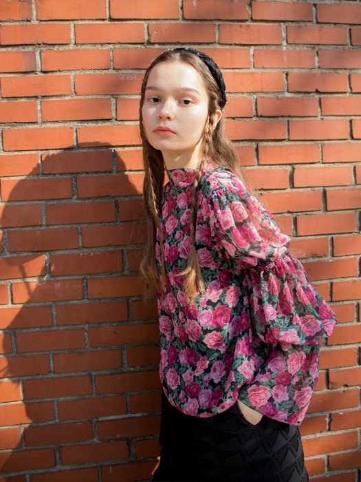 [단독] Rose blouse
