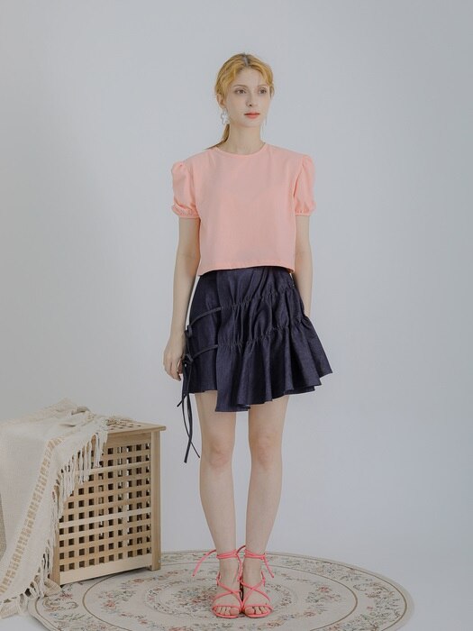 Comely shirring crop T-shirt (baby pink)