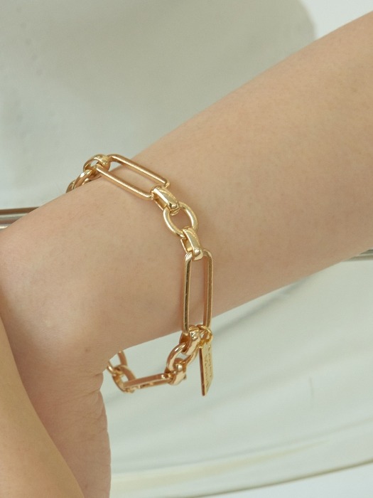 gold two chain bracelet
