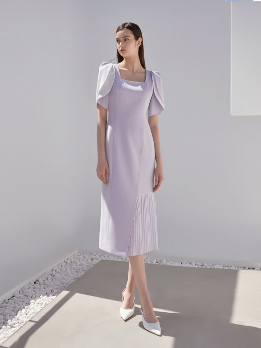 PAVLE / Square Neck Slit Sleeve Pleats Dress(light purple)