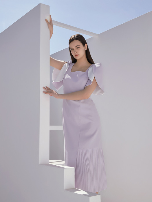 PAVLE / Square Neck Slit Sleeve Pleats Dress(light purple)