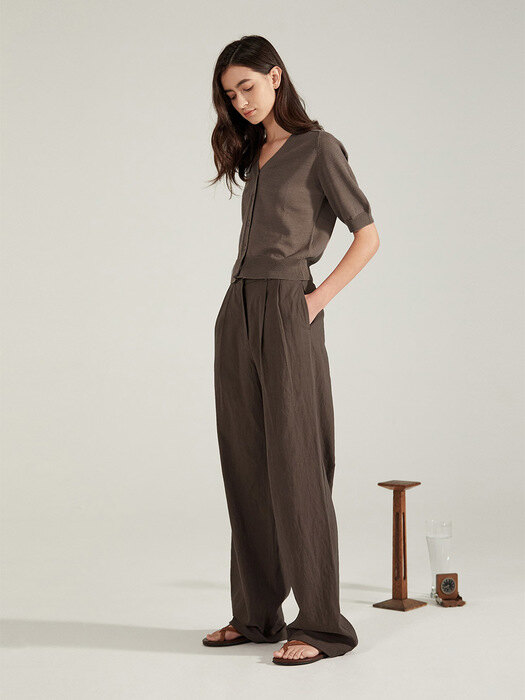 Q_TWO TUCK WIDE PANTS_Deep brown