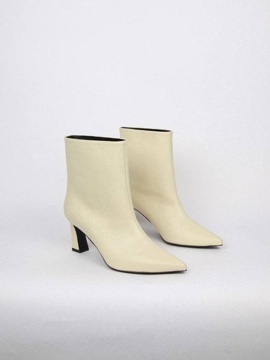 Erin Ankle Boots Cream