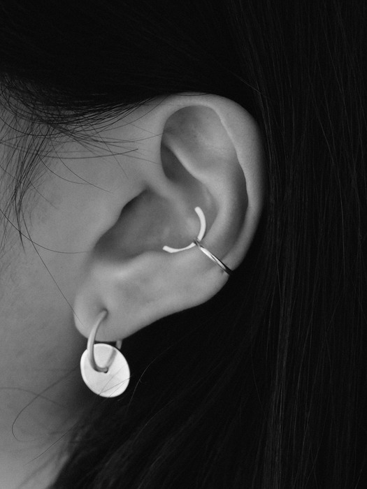 Relatum earring #1