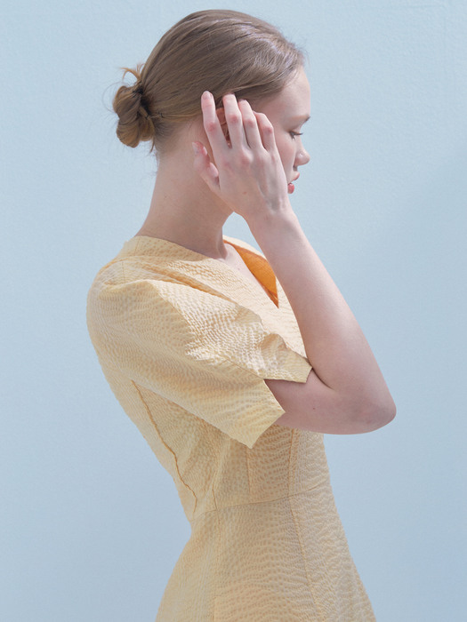 Tulip Seersucker Dress [Yellow]