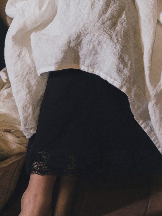 블랙 레이스 페티코트 Black lace petticoat