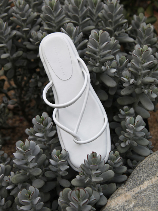 Maya Slides Leather White