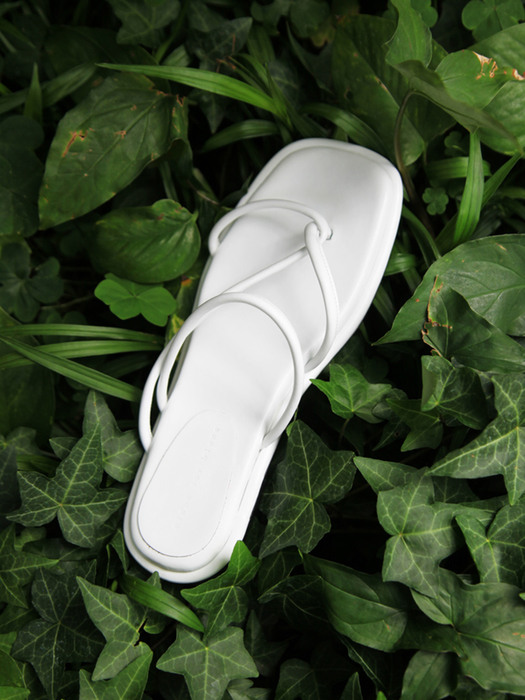 Maya Slides Leather White