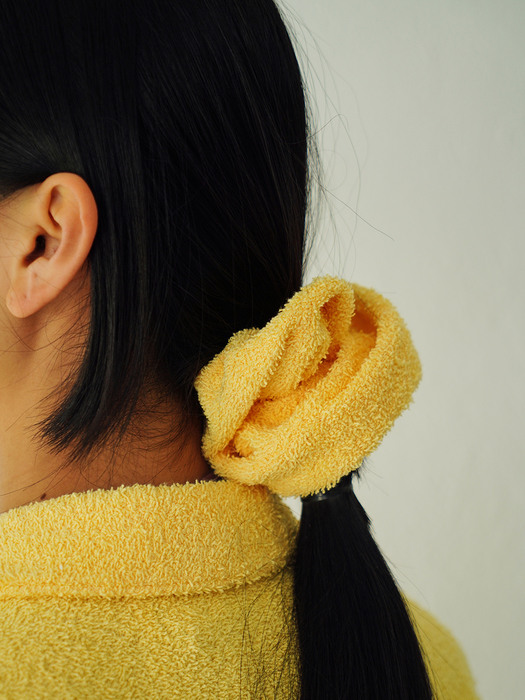terry hair scrunchie (yellow)