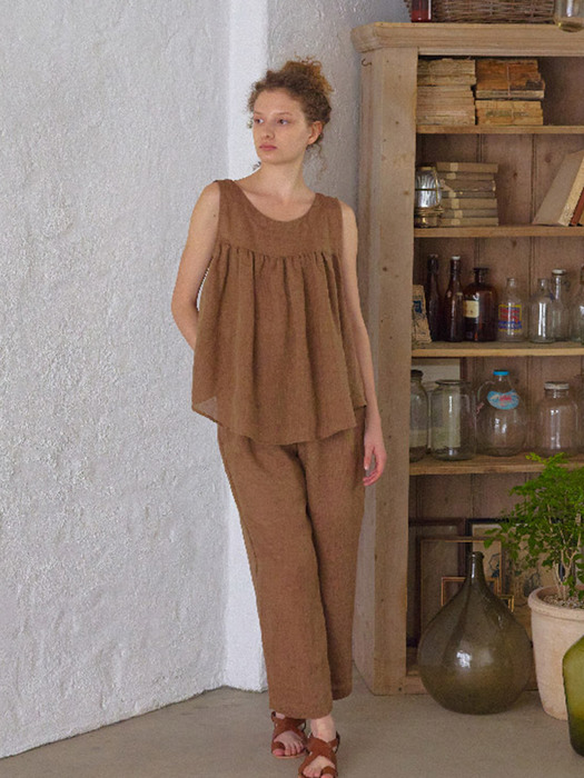 Country Linen Pintuck Straight Trousers