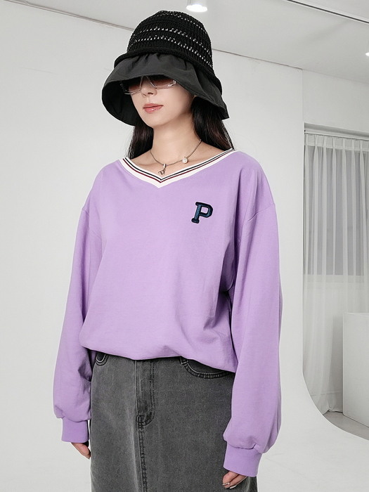 라벤더퍼플 V넥  P로고 스웻셔츠 맨투맨티 lavender purple V-neck  P-logo sweat shirt
