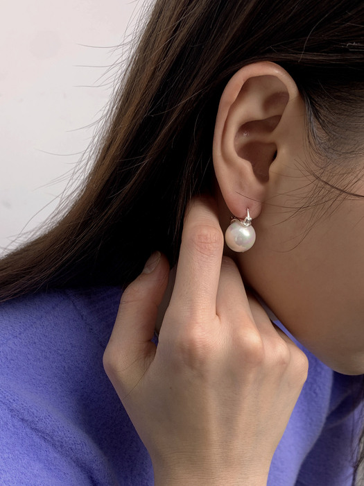 Big Pearl Silver Earrings