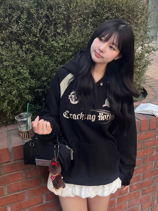 크래킹 스냅 레글런 후드티 블랙