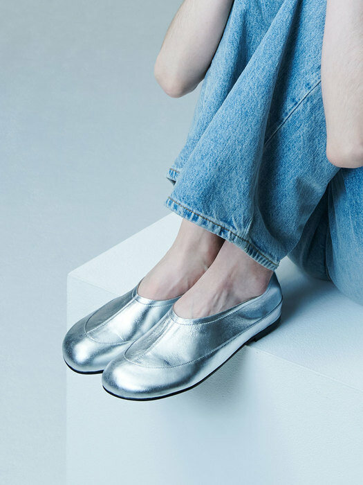 Rosy flat shoes (Silver)
