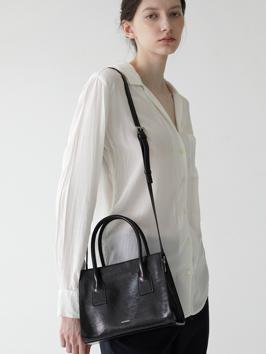 LOTA handle leather tote bag 2 color