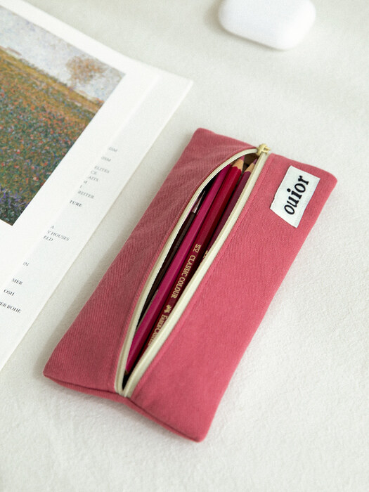 ouior flat pencil case - raspberry (middle zipper)