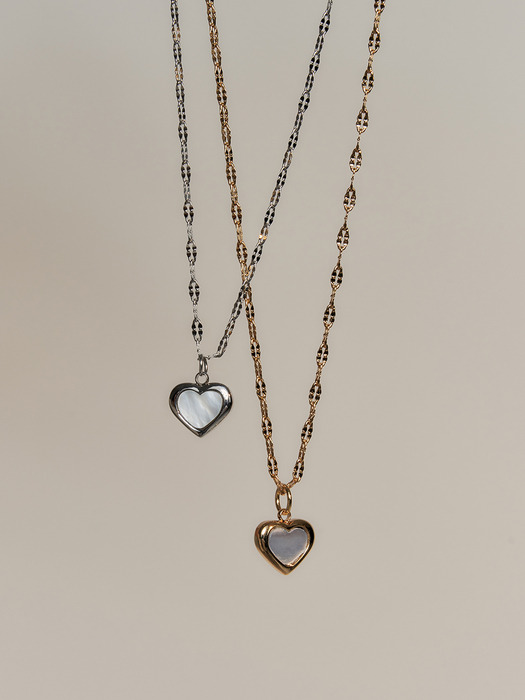 white shell heart necklace